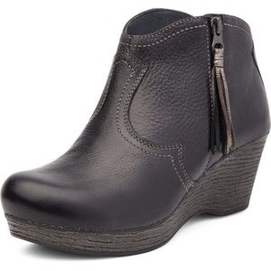 Dansko Veronica Ankle wedge bootie
